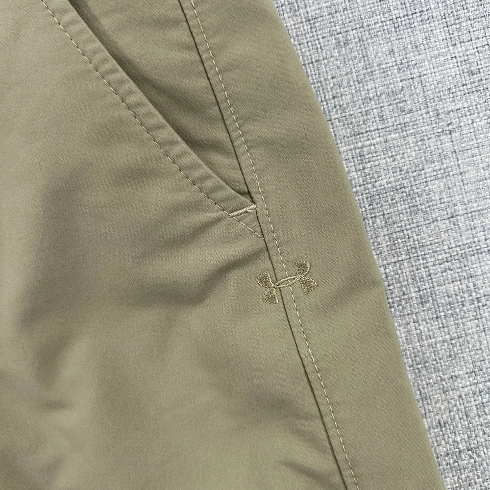 Under Armour Match Play Mens 38x30 Khaki Tan Performance Golf Pants Stretch Tech